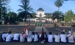 Fisik Lemas dan Kaki Melepuh, Belasan Warga Sukamulya Rumpin Tumbang Usai Jalan Kaki dari Bogor ke Bandung